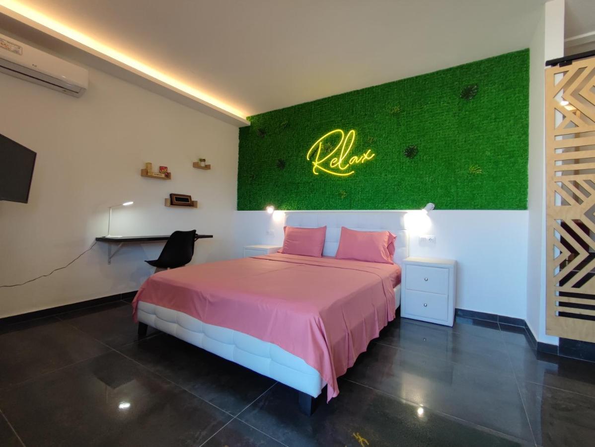 Theasis 4 Luxury Studio With Sea View Neos Marmaras Luaran gambar